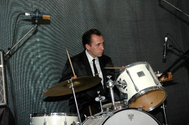 min 2008 05 04 retro rhythm 301